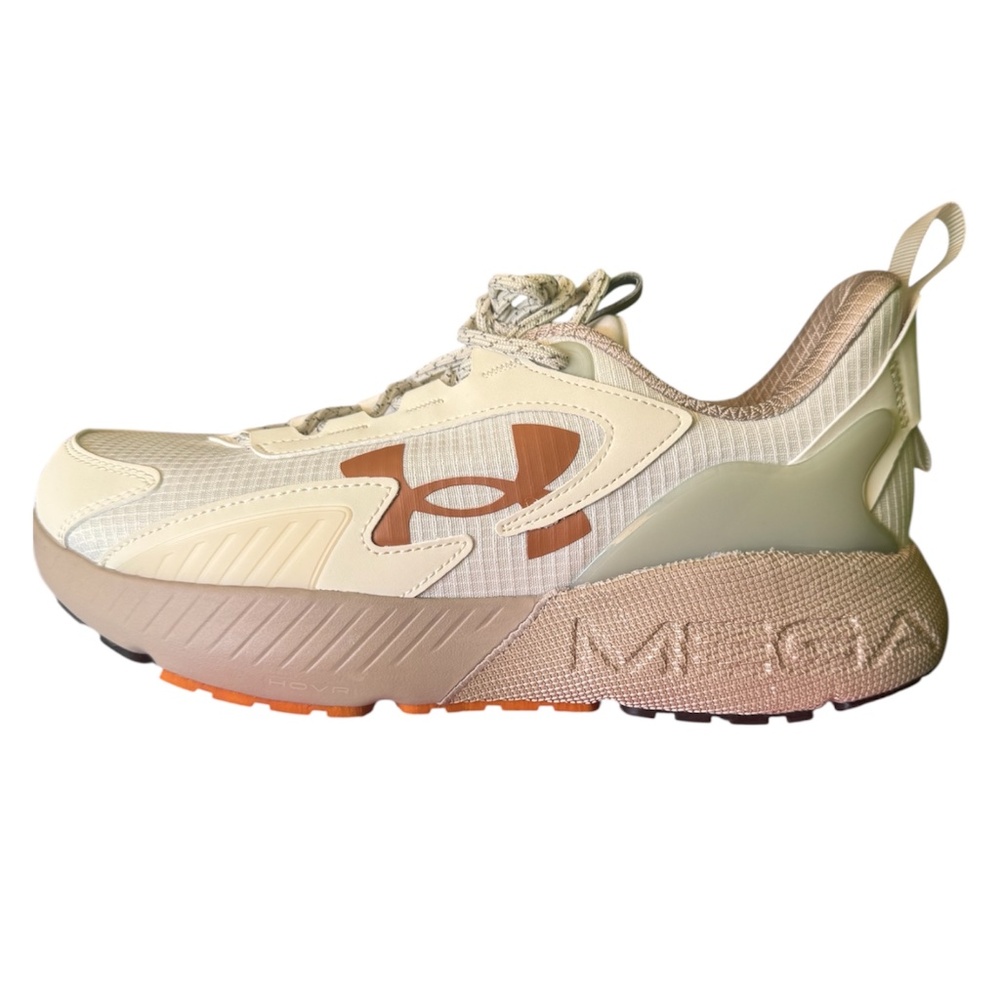 UNDER ARMOUR HOVR MEGA 2 MVMNT UNISEX SHOES / WHITE- BROWN/ SIIZE 7.5 W - 6 M